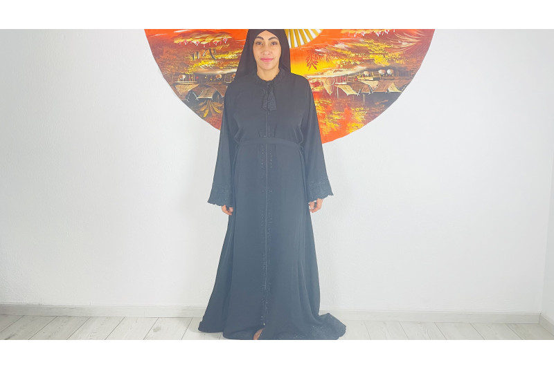 Robe Dubaï noir à col rond